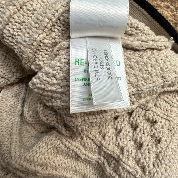 NWOT J. Crew Cropped Cable Knit Sweater Lady Jacket Size Small - Picture 9 of 9
